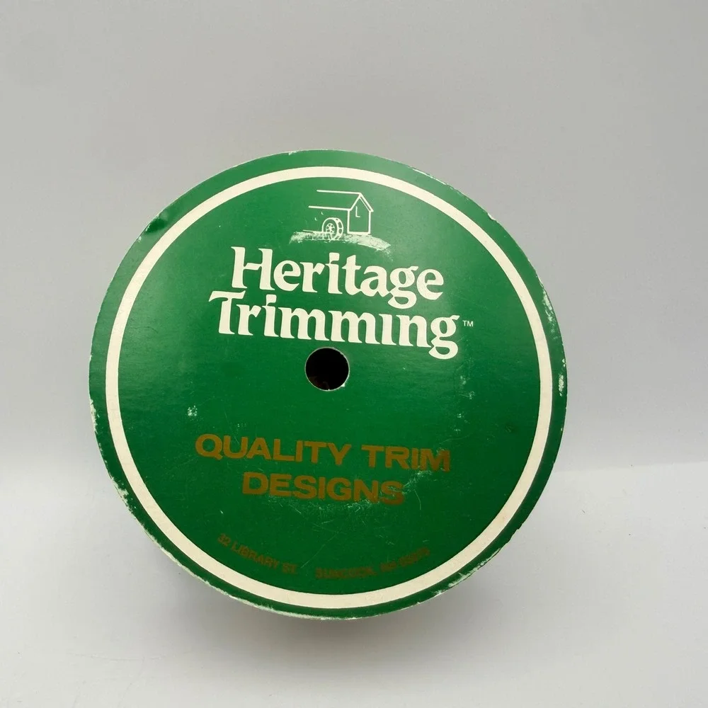 Heritage Trimming 6149 Woven Paisley Jacquard Ribbon Purple Gold Metallic 1.25in
